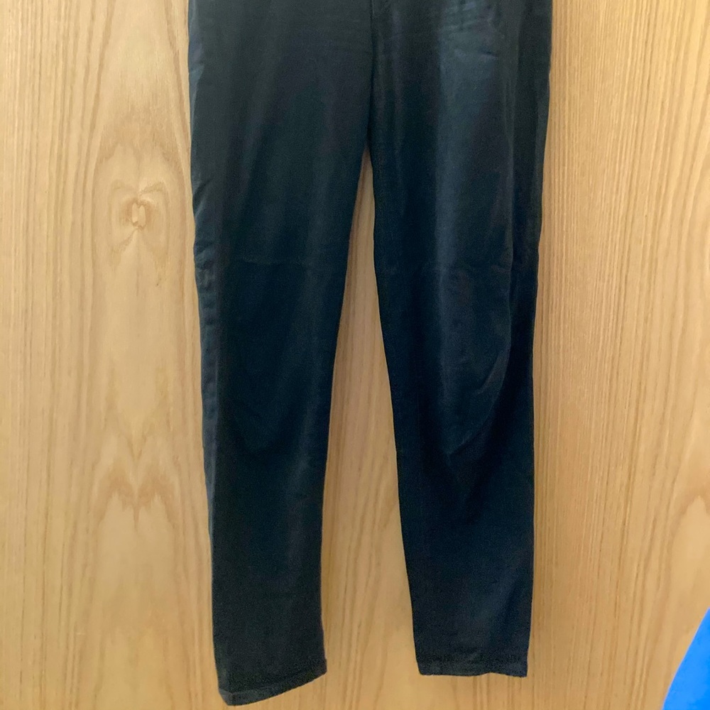 SUPER Soft twill woven straight leg low/mid rise 100% cotton pants by Vince